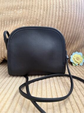 Vintage 1997 Coach Abbie Crossbody Bag Black Glove Tanned Leather Costa Rica